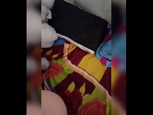 ❤️ מיין צימערמאן בלײַבט אליין אין שטוב ווייל איר מאן גייט אויף וואקאציע און איך נעם די געלעגנהייט איר צו פאקן און אנפילן איר טאָכעס מיט מילך פּאָרנאָ ביי אונדז yi.serviporno.ru ❌❤